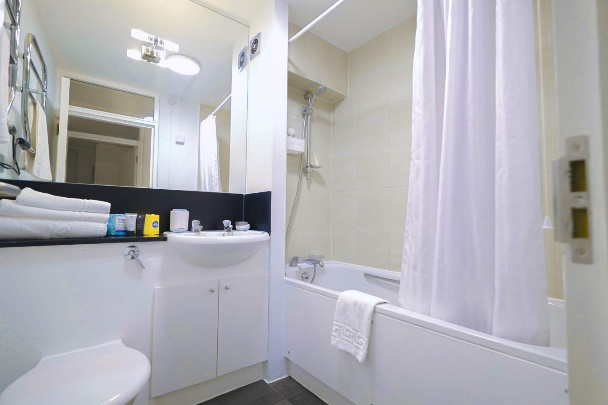 Camden Serviced Apartments London Exterior foto